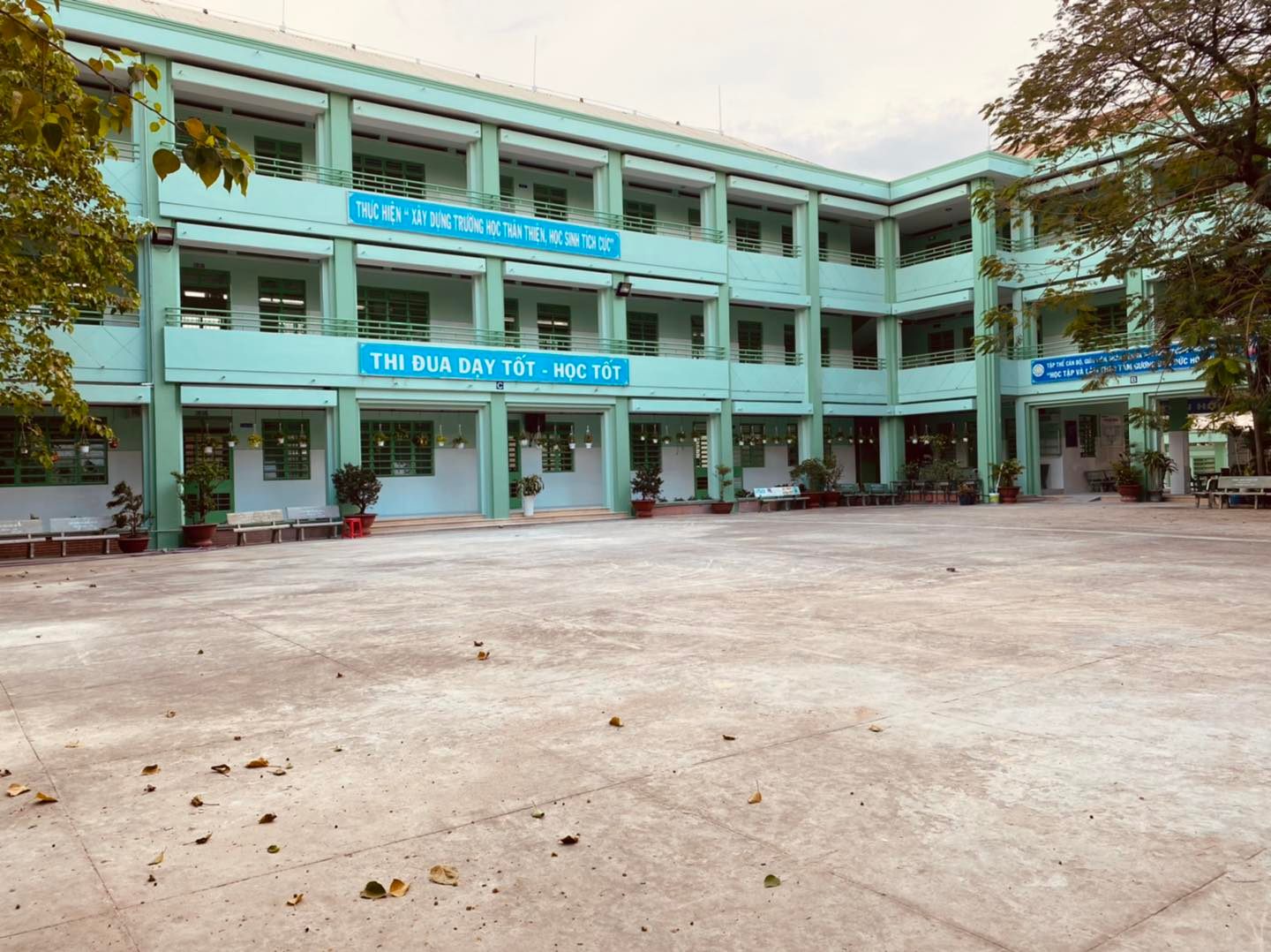 Lich Sử Nhà Trường THCS Phú Cường
