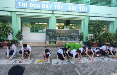 SINH HOẠT CHUYÊN ĐỀ “Giáo dục tình yêu quê hương đất nước”