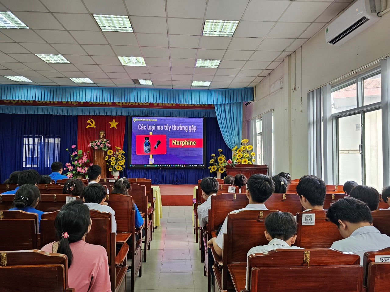 TUYÊN TRUYỀN PHÒNG CHỐNG MA TÚY VÀ TÁC HẠI CỦA RƯỢU BIA, THUỐC LÁ