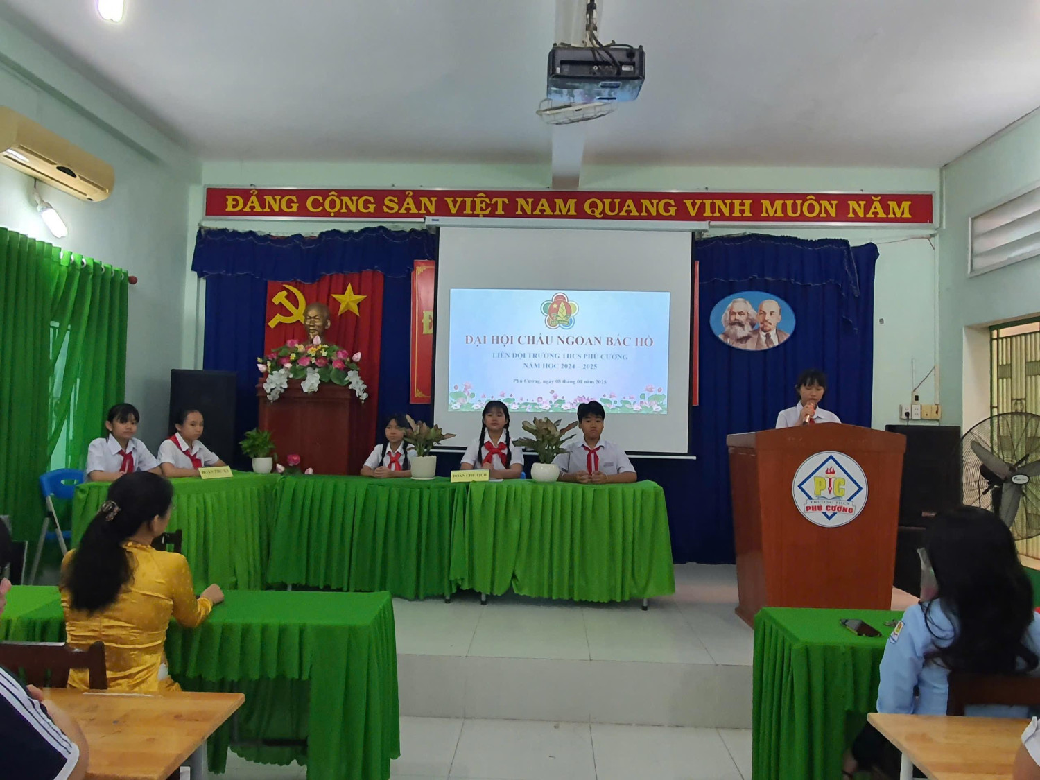 ĐẠI HỘI CHÁU NGOAN BÁC HỒ NĂM HỌC 2024-2025